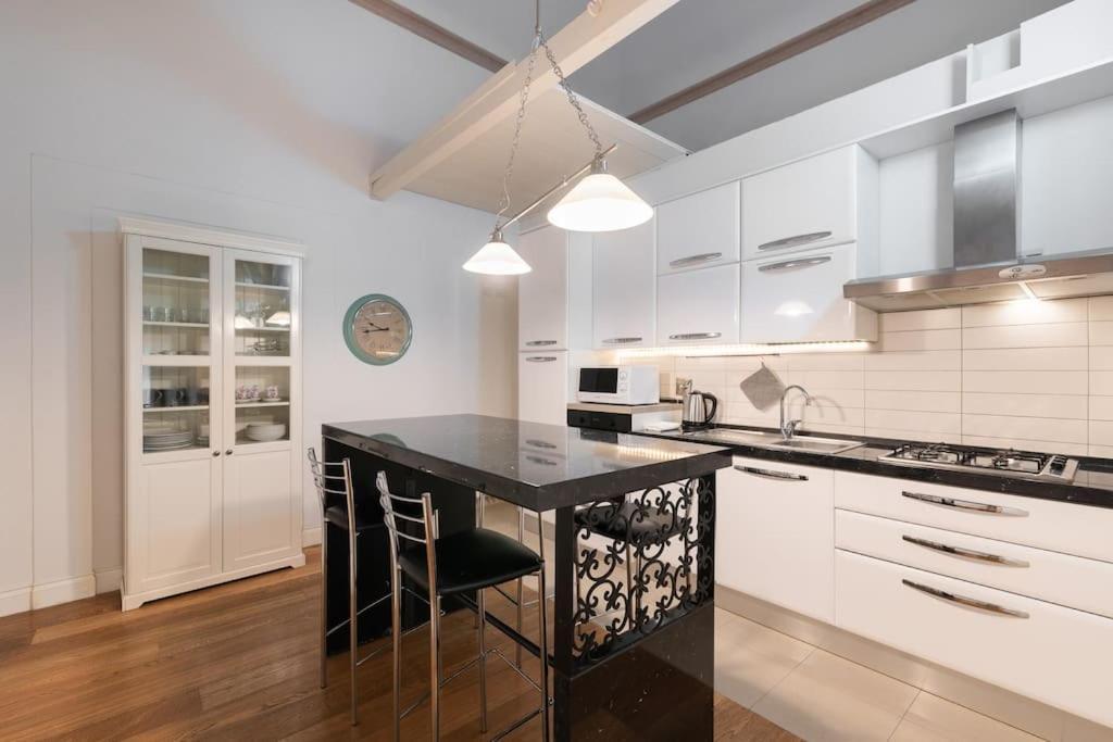 Elegant Gloria Retreat Apartment *